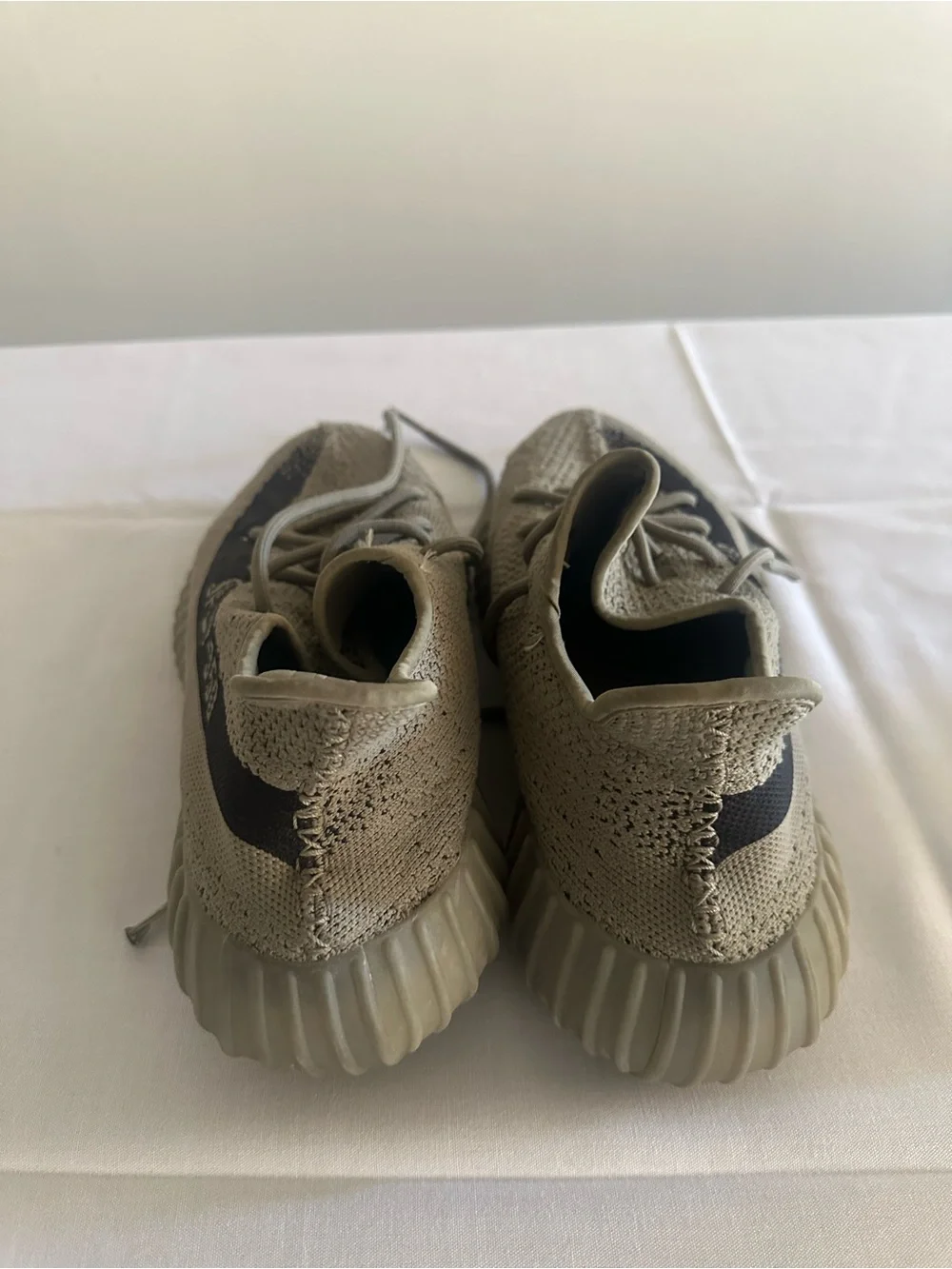 Boost 350 V2 Sneakers - Olive/Black
